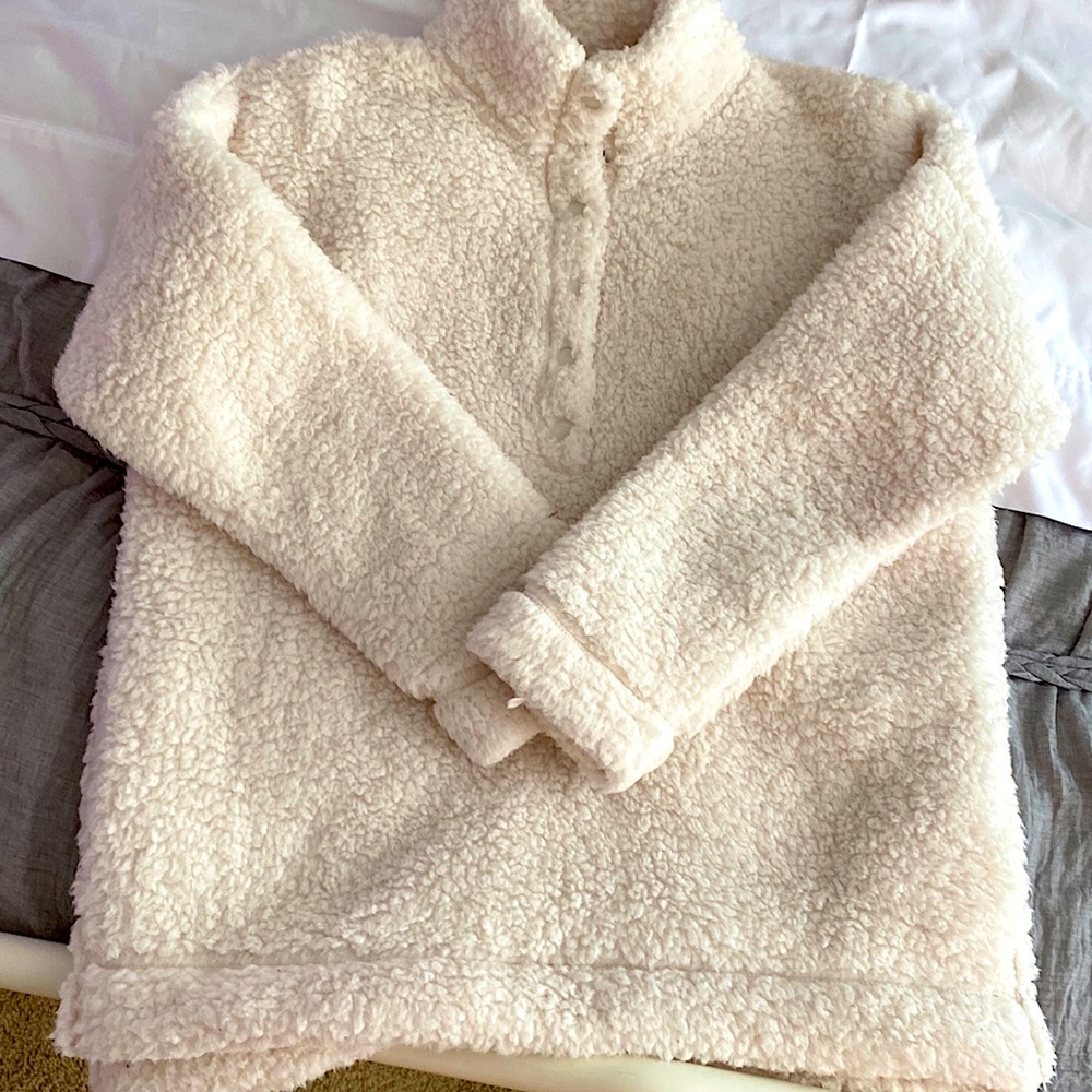 Aerie White Sherpa Pullover! Size M—SO COMFY